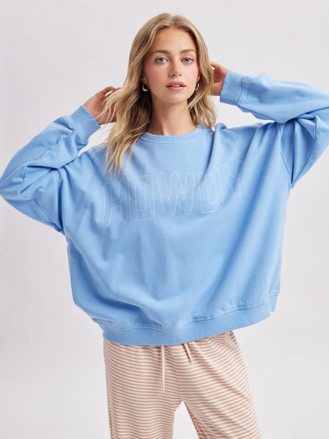 HOWDY Stitch Graphic Sweatshirt